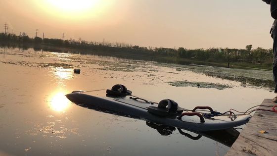電池容量72V 30Aの合成の電気サーフボード
